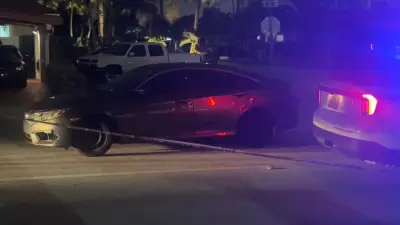 Hialeah man stabbed wife inside moving vehicle then turned knife on himself; both hospitalized