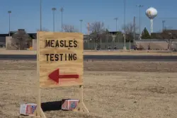 U.S. measles cases hit highest level in 33 years, CDC reports